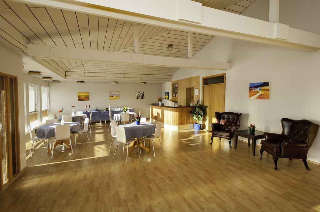 Hotel Hvitserkur Хваммстанги Экстерьер фото